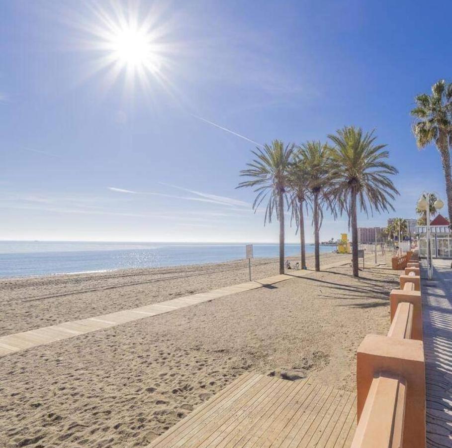 El Estudio De La Playa Benalbeach Vistas Al Mar Бенальмадена Экстерьер фото