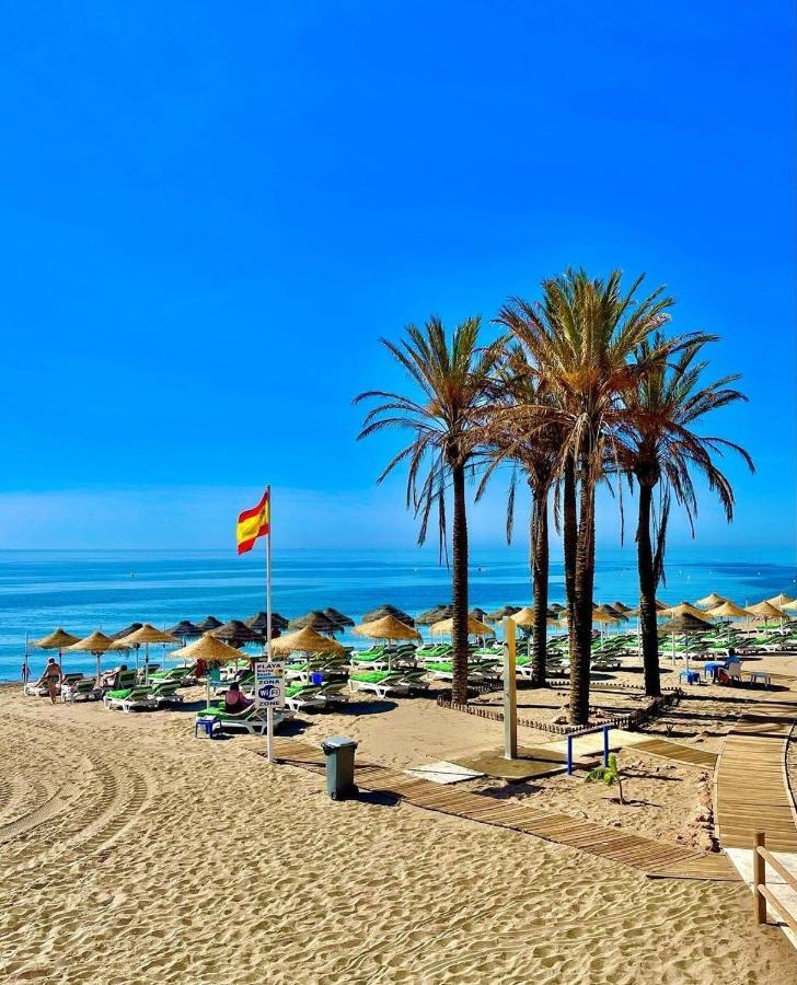 El Estudio De La Playa Benalbeach Vistas Al Mar Бенальмадена Экстерьер фото