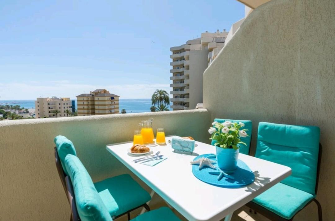 El Estudio De La Playa Benalbeach Vistas Al Mar Бенальмадена Экстерьер фото