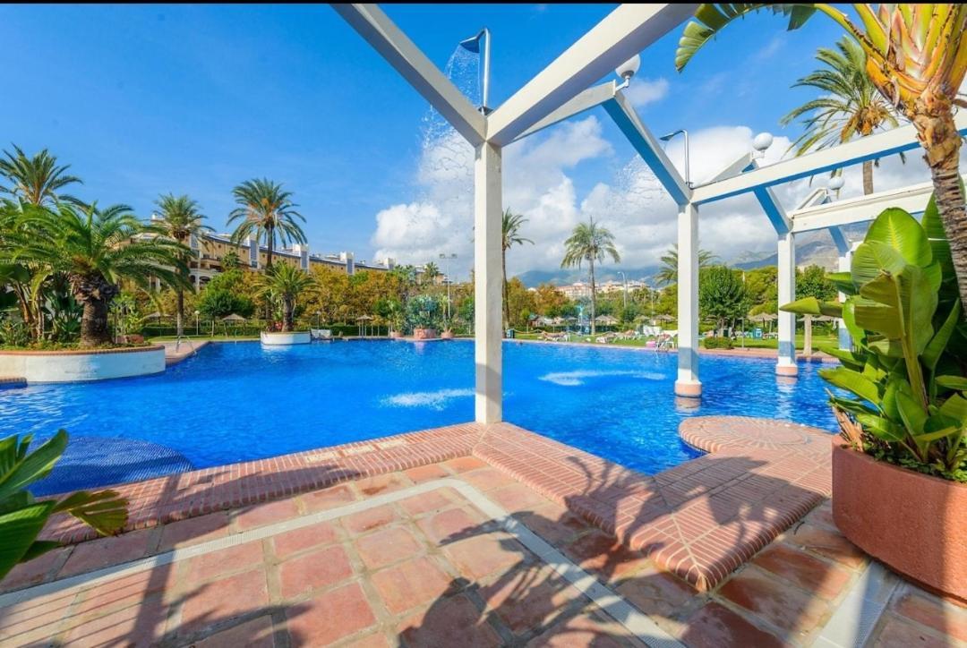 El Estudio De La Playa Benalbeach Vistas Al Mar Бенальмадена Экстерьер фото